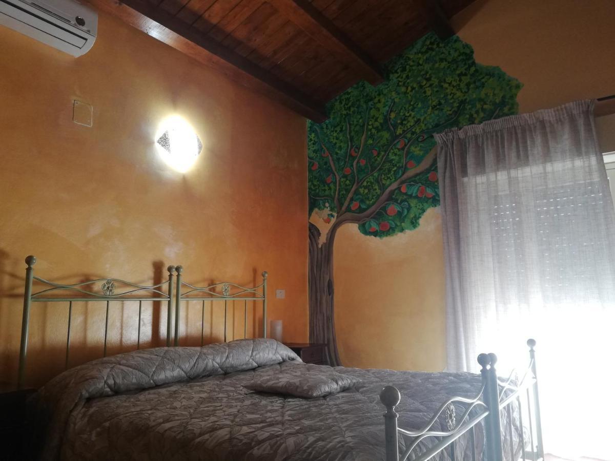 La Casetta B&B Milazzo Bagian luar foto