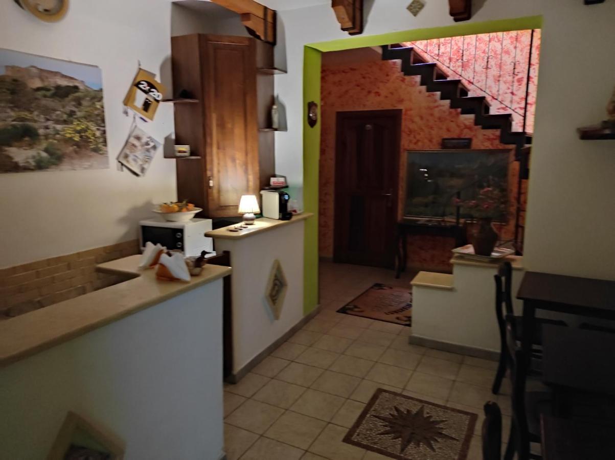 La Casetta B&B Milazzo Bagian luar foto