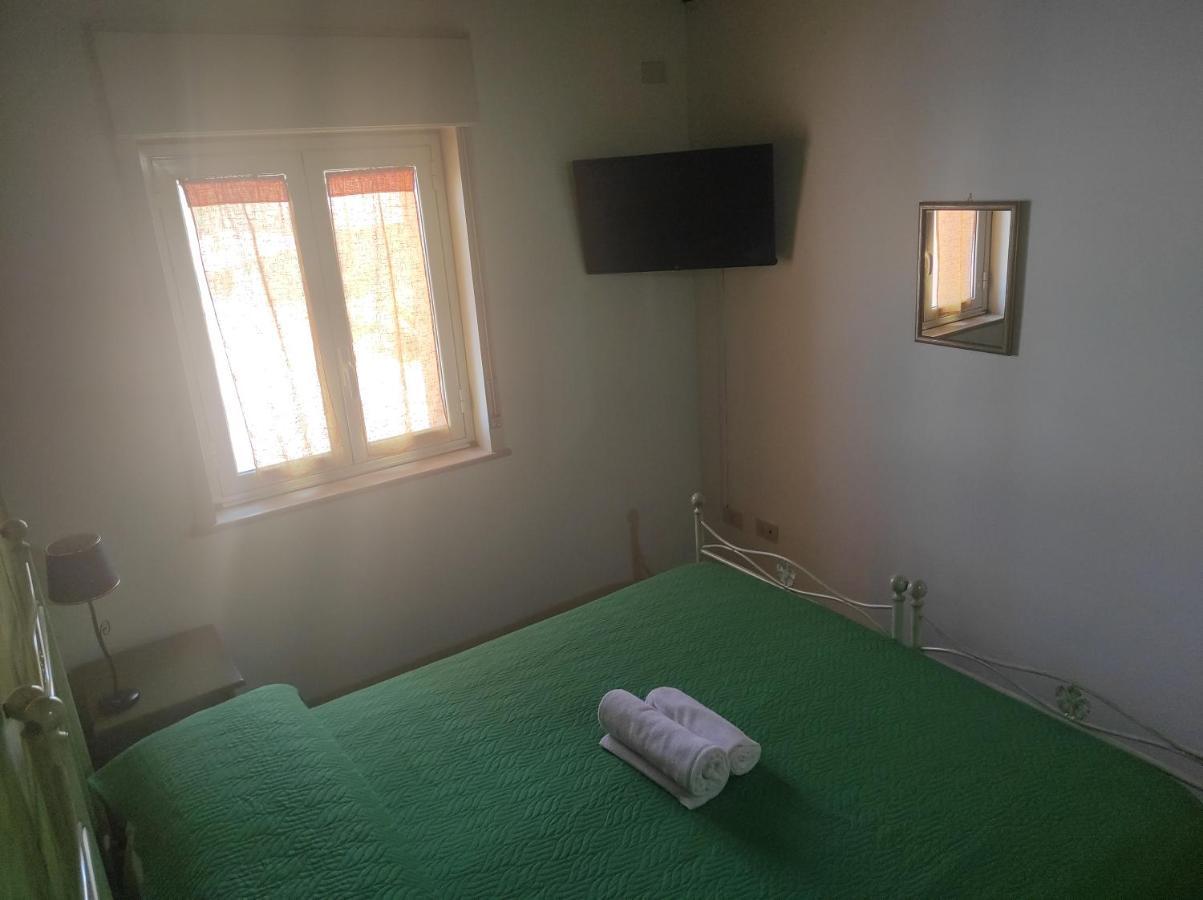 La Casetta B&B Milazzo Bagian luar foto